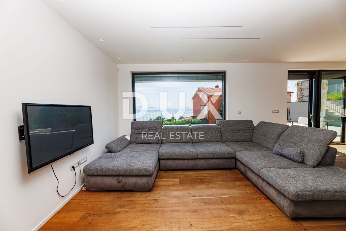 OPATIJA, BREGI - samostojna hiša 180m2 s panoramskim pogledom na morje + vrt 600m2