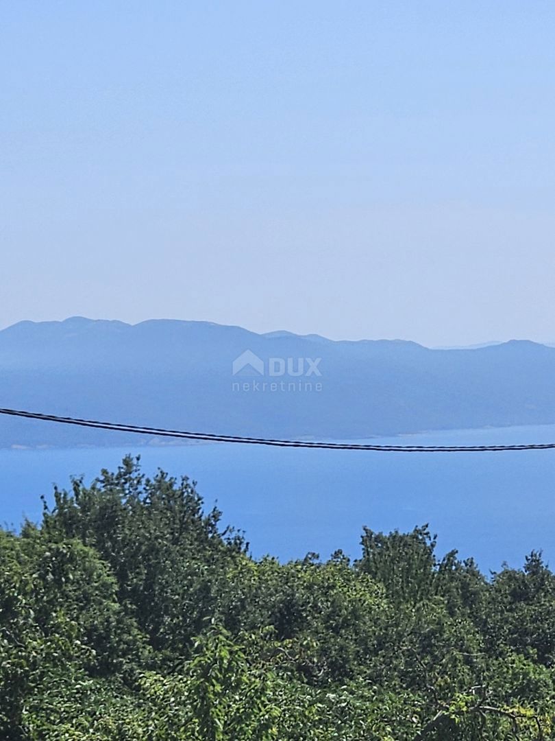 OPATIJA, VEPRINAC - gradbeno zemljišče 1800m2 s pogledom na morje za družinsko hišo/vilo/apartmaje/hišo za najem - počitnice z bazenom