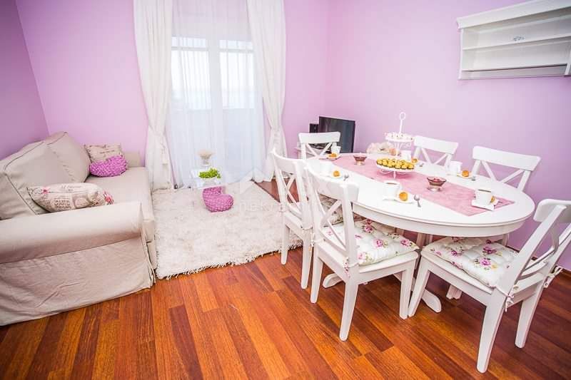 CRIKVENICA - luksuzna hiša s petimi apartmaji