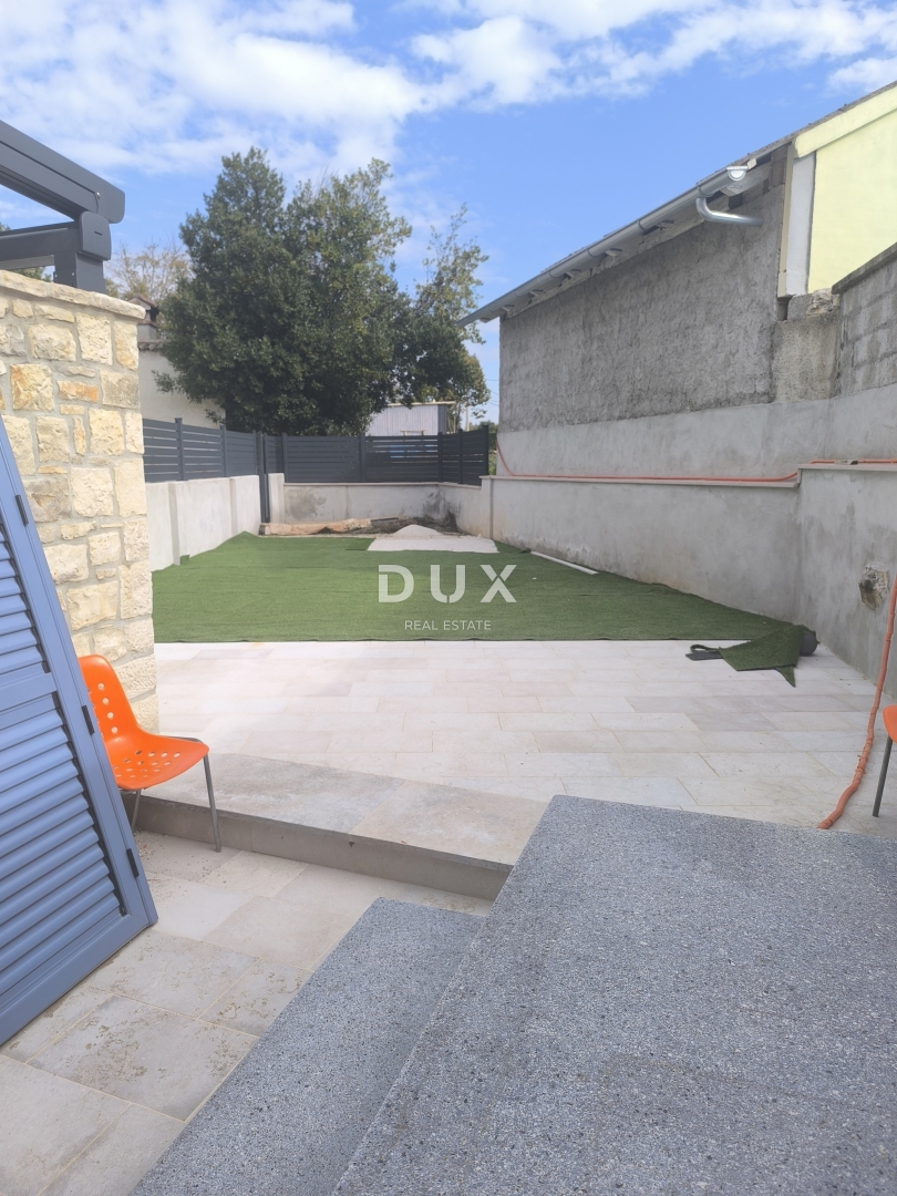 ISTRA, JURŠIĆI - Kamnita vrstna hiša z bazenom + apartma, NA KLJUČ