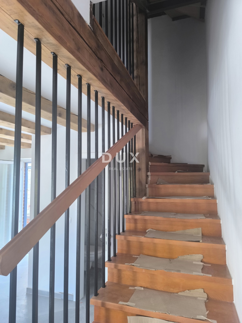 ISTRA, JURŠIĆI - Kamnita vrstna hiša z bazenom + apartma, NA KLJUČ