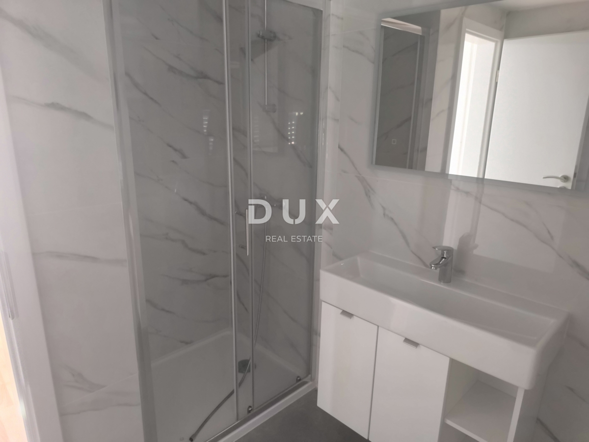 ISTRA, JURŠIĆI - Kamnita vrstna hiša z bazenom + apartma, NA KLJUČ