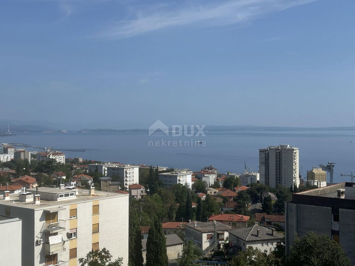 RIJEKA, ZAMET - odlično 2 sobno stanovanje s panoramskim razgledom