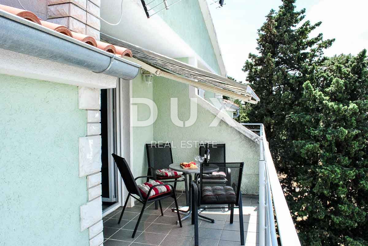 STARIGRAD PAKLENICA - apartmajska hiša blizu morja