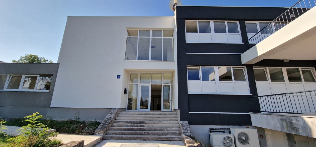 ISTRA, PIĆAN - Motel s 70 ležišči, 1025 m2