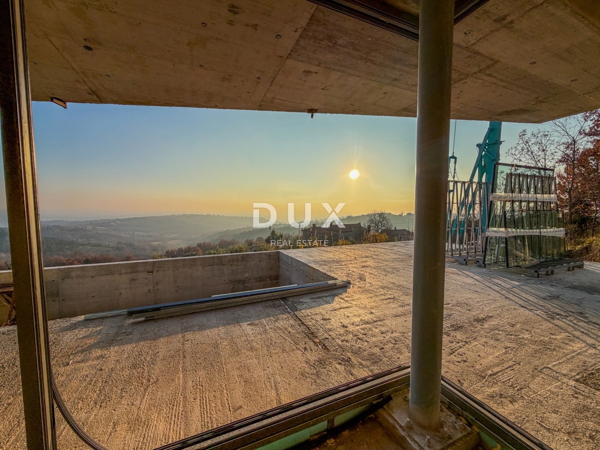 ISTRA, KRASICA - moderna samostojna vila z bazenom s panoramskim razgledom in garažo