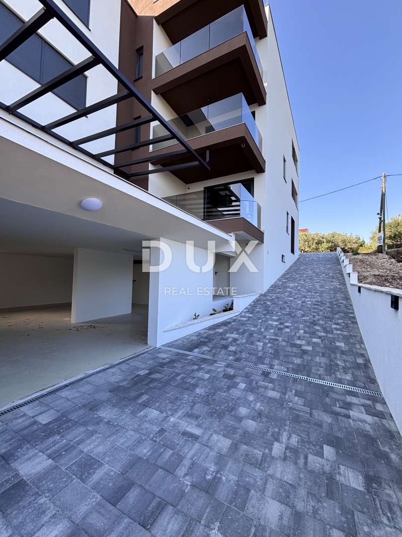 ZADAR, KOŽINO - Vrhunski apartma 100 metrov od plaže s panoramskim pogledom na morje in otoke zadrskega arhipelaga! S3