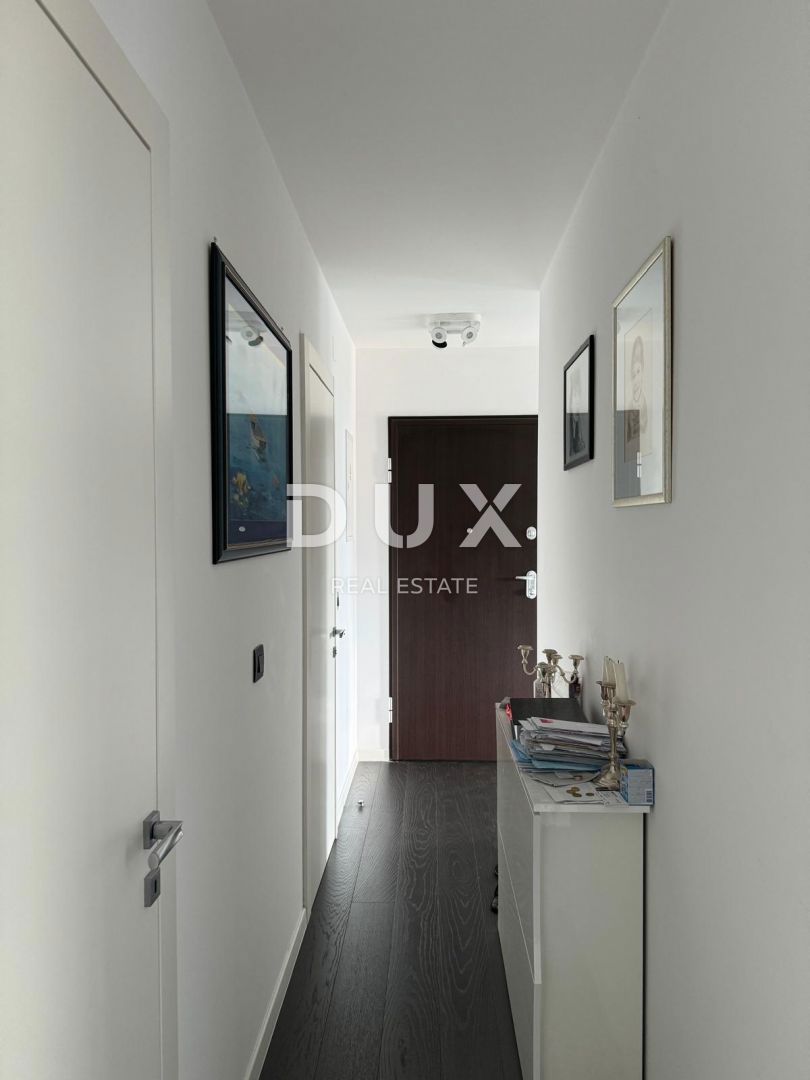 MARČELJEVA DRAGA - stanovanje 95m2, DB+3S, 1. nadstropje s panoramskim pogledom na morje 