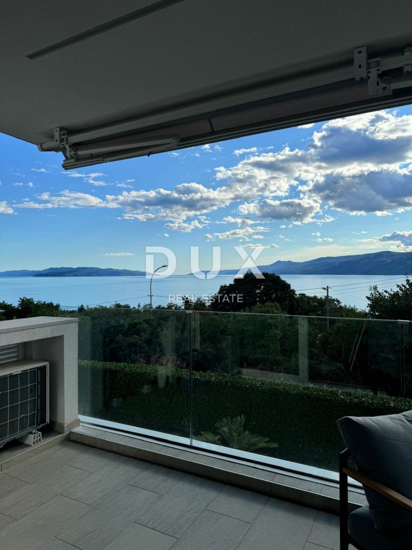 MARČELJEVA DRAGA - stanovanje 95m2, DB+3S, 1. nadstropje s panoramskim pogledom na morje 
