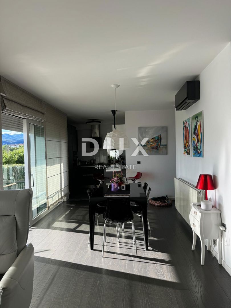MARČELJEVA DRAGA - stanovanje 95m2, DB+3S, 1. nadstropje s panoramskim pogledom na morje 
