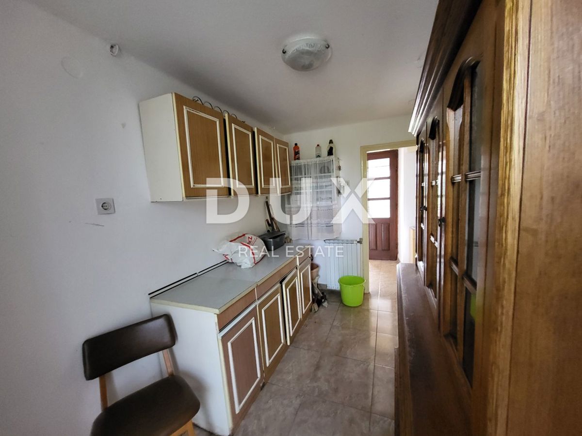 Hiša Pićan, 250m2