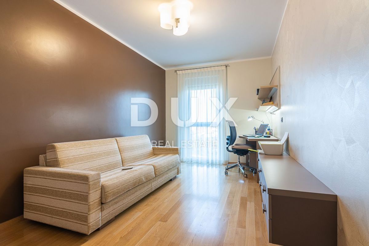 OTOK KRK, VRBNIK - Trisobni apartma s pogledom na morje