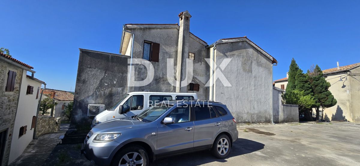 Hiša Roč, Buzet, 700m2