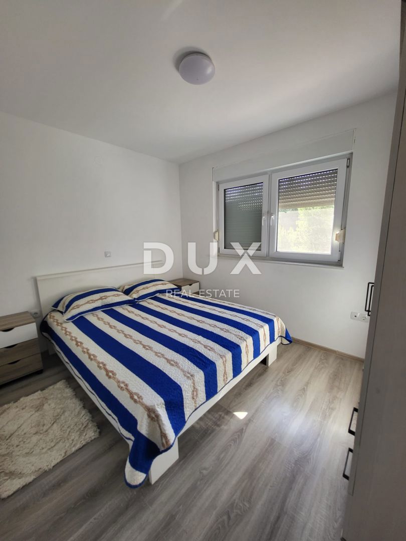ZADAR, VIR - PROSTORNO APARTMA S TERASO, 500 M OD PLAŽE! 