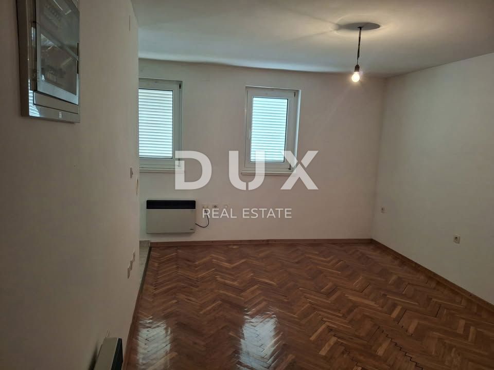 OTOK KRK, KRK - Očarljiv apartma v mestu Krk - 300 m od morja!