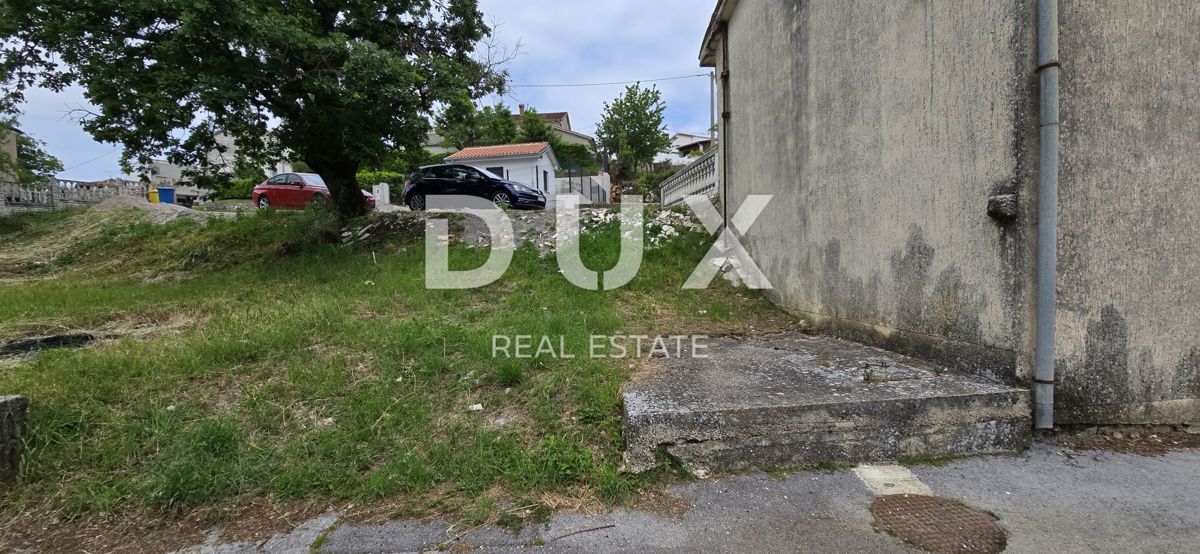 ISTRA, PAZIN, OKOLICA - Samostojna hiša z veliko potenciala