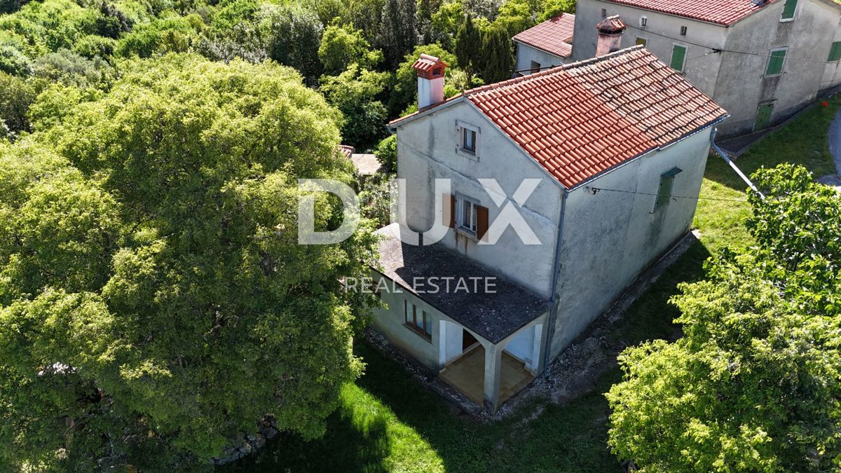 ISTRA, RABAC (OKOLICA) - Kamnita hiša s pogledom na morje