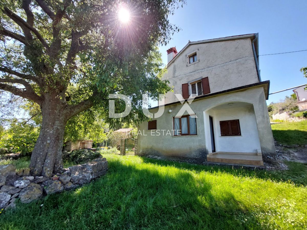 ISTRA, RABAC (OKOLICA) - Kamnita hiša s pogledom na morje