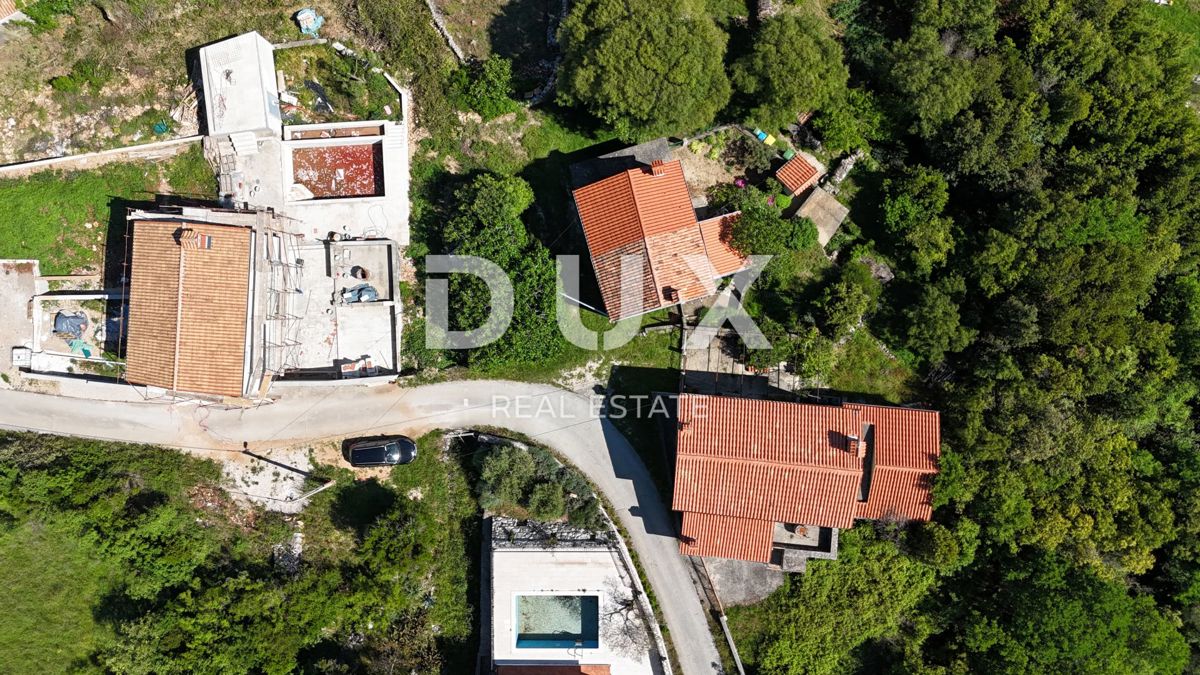 ISTRA, RABAC (OKOLICA) - Kamnita hiša s pogledom na morje