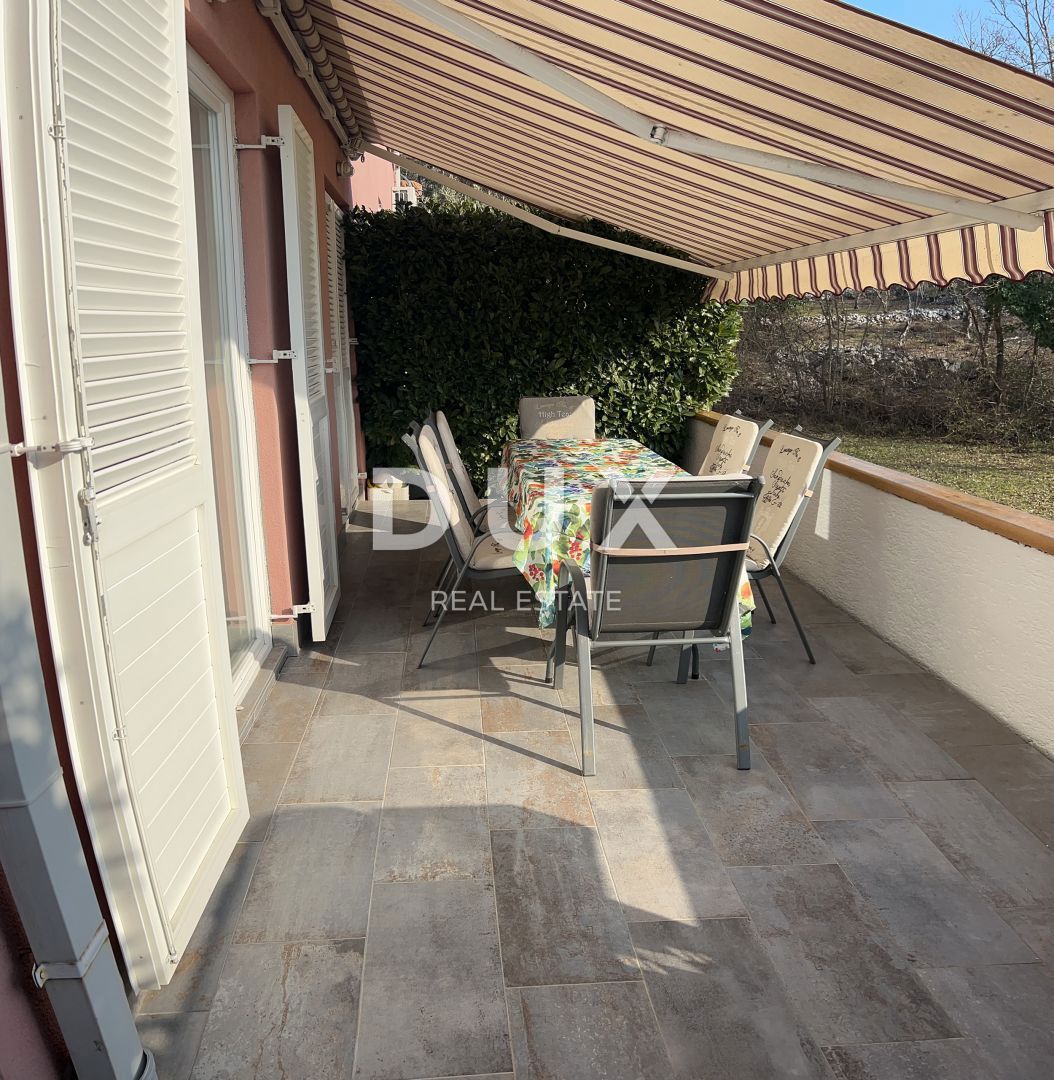 OTOK KRK, MALINSKA - Trisobni apartma z vrtom