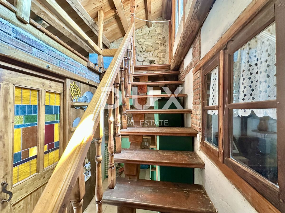 ISTRA, BUJE - NOVO - Umetnikova hiša s panoramskim razgledom