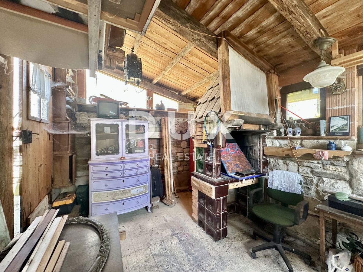 ISTRA, BUJE - NOVO - Umetnikova hiša s panoramskim razgledom