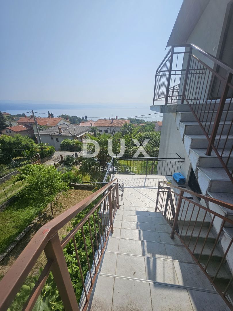 OPATIJA, IKA - 2 apartmaja 143m2 (80m2 + 63m2) pritličje in 2. nadstropje s pogledom na morje + skupna površina 250m2