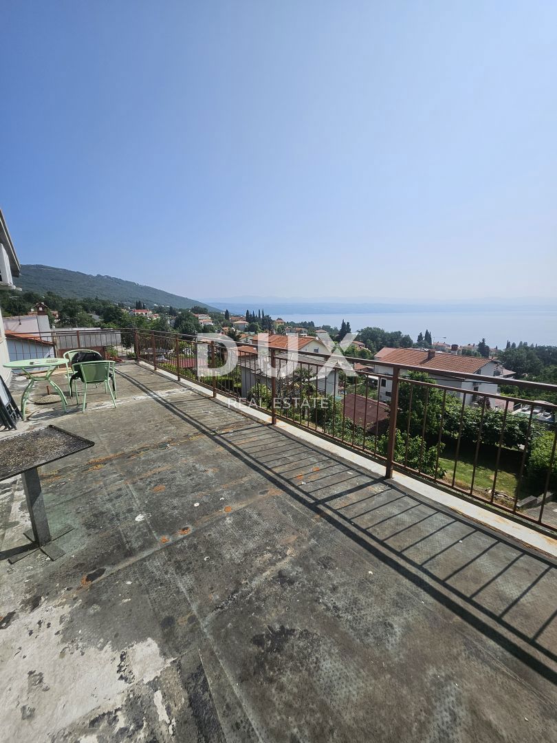 OPATIJA, IKA - 2 apartmaja 143m2 (80m2 + 63m2) pritličje in 2. nadstropje s pogledom na morje + skupna površina 250m2