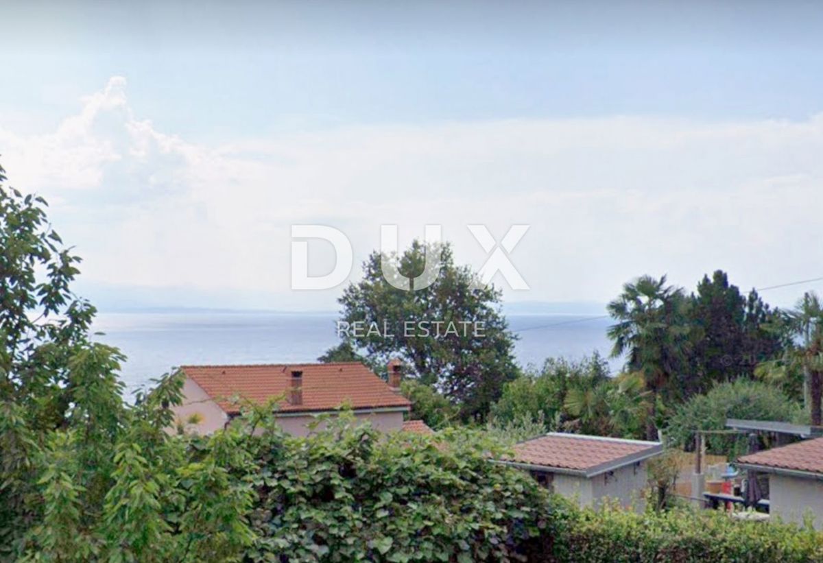 OPATIJA, IKA - 2 apartmaja 143m2 (80m2 + 63m2) pritličje in 2. nadstropje s pogledom na morje + skupna površina 250m2