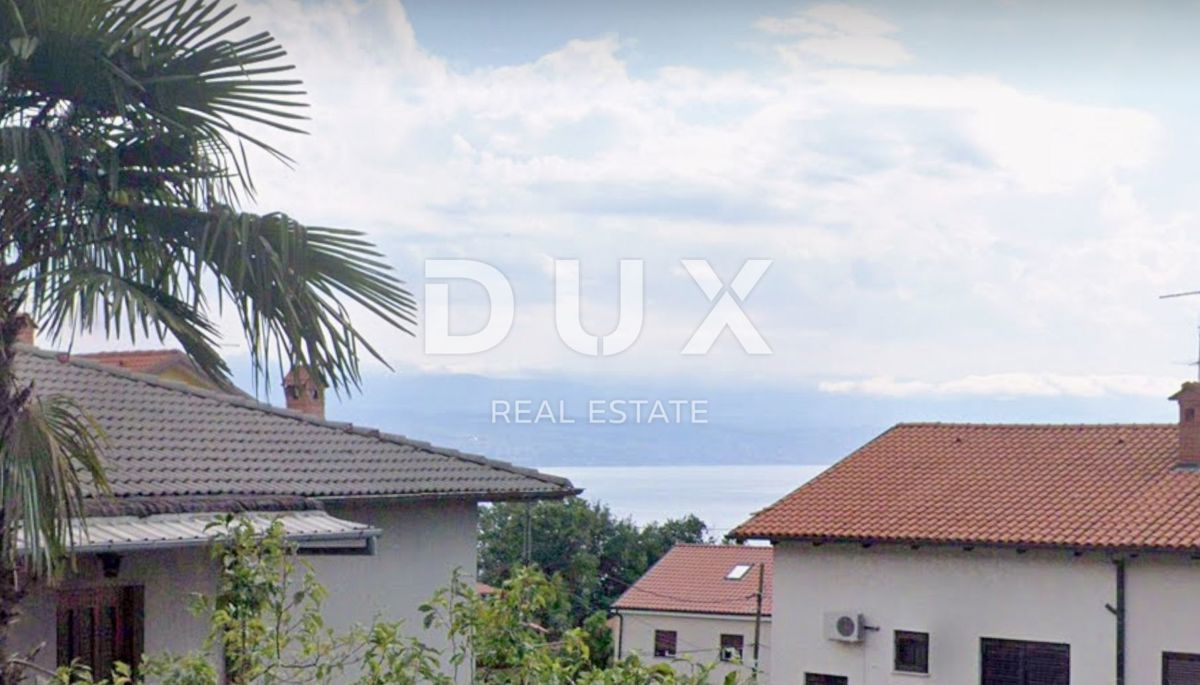 OPATIJA, IKA - 2 apartmaja 143m2 (80m2 + 63m2) pritličje in 2. nadstropje s pogledom na morje + skupna površina 250m2