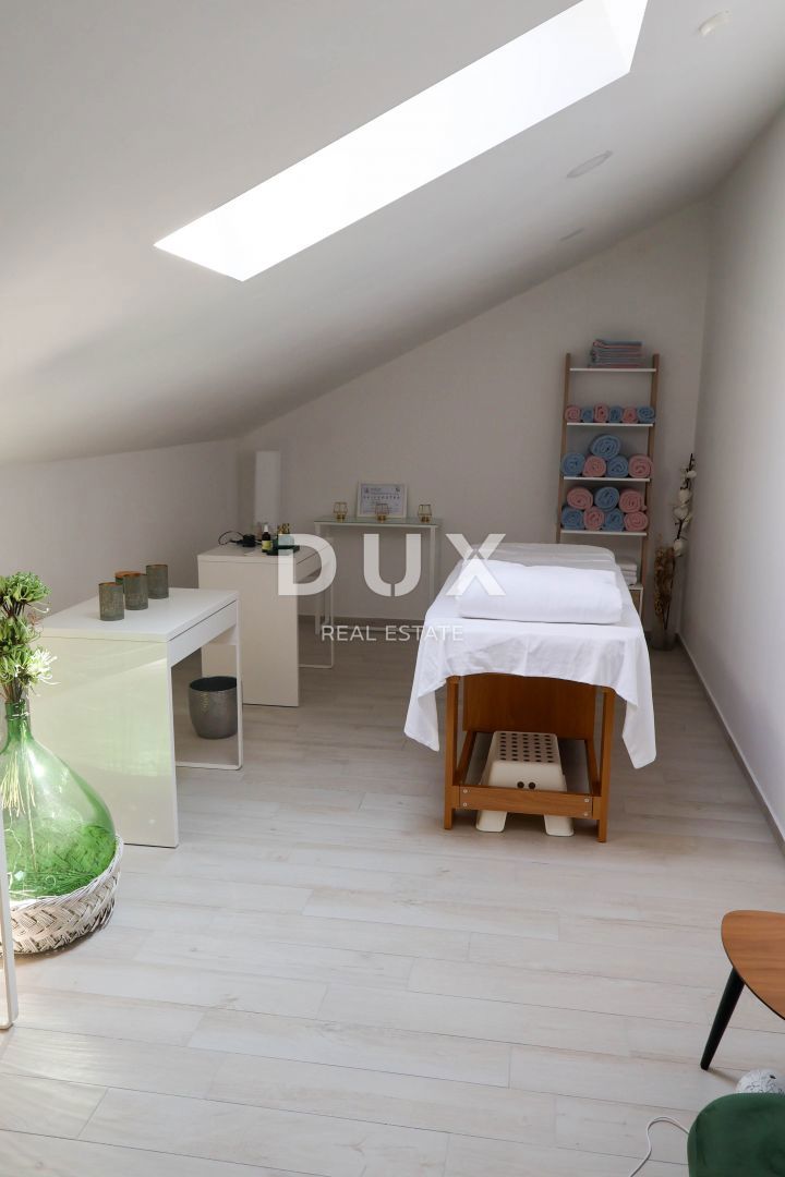 OTOK PAG, PAG - Družinski hotel z gostiščem in uveljavljenim podjetjem