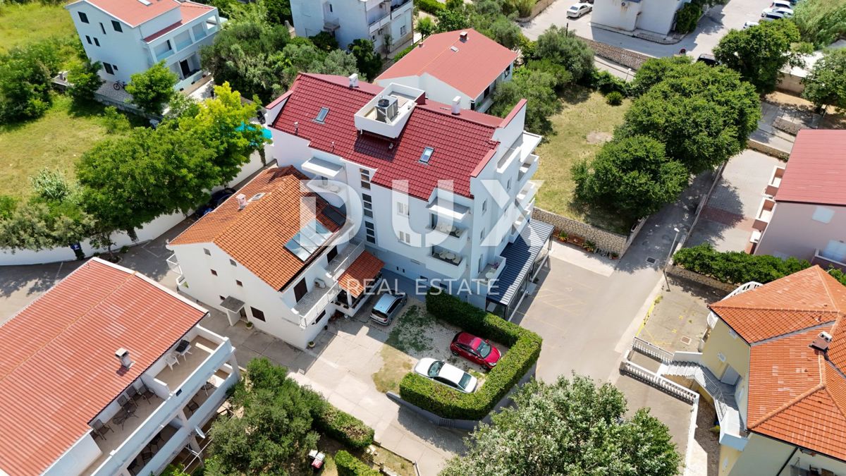 OTOK PAG, PAG - Družinski hotel z gostiščem in uveljavljenim podjetjem