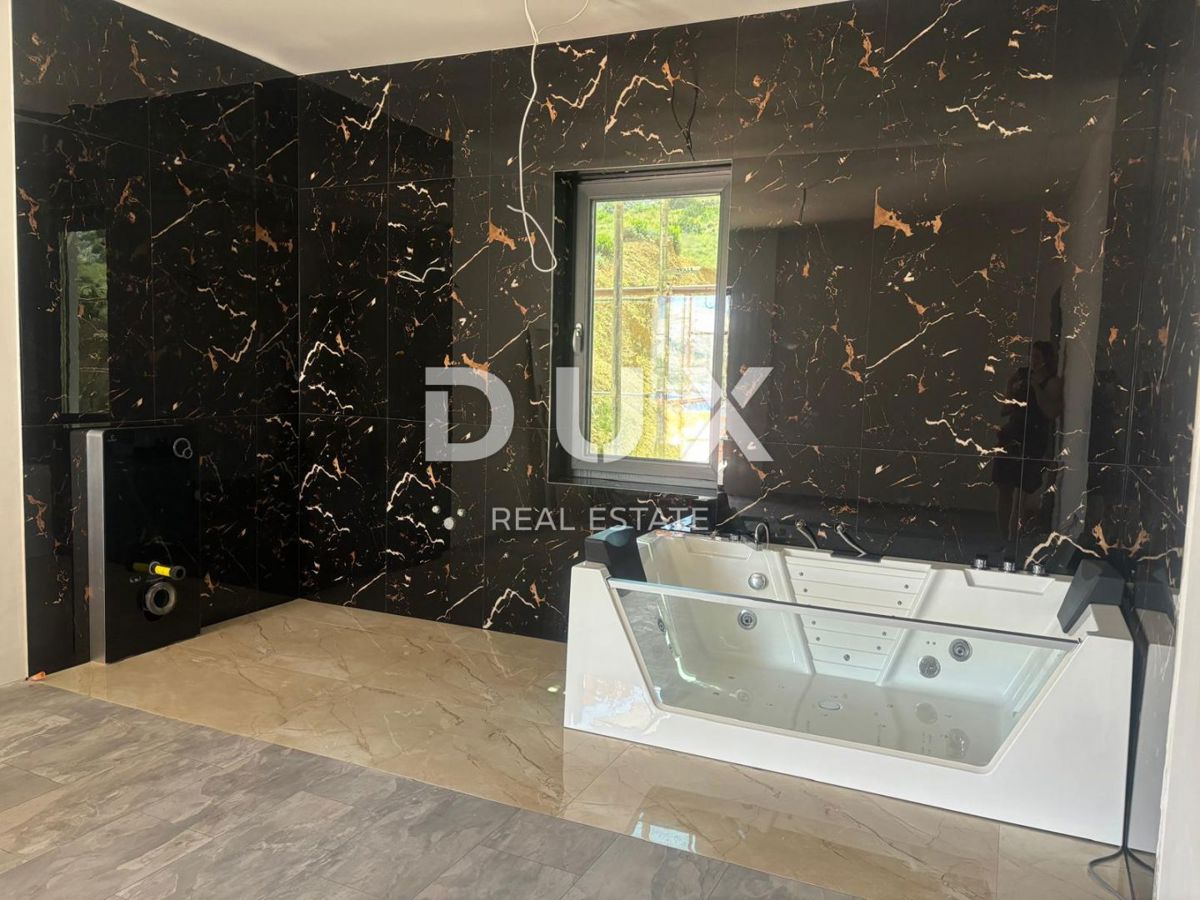 OTOK PAG, PAG - Apartma velikosti 101 m2 le 50 metrov od morja