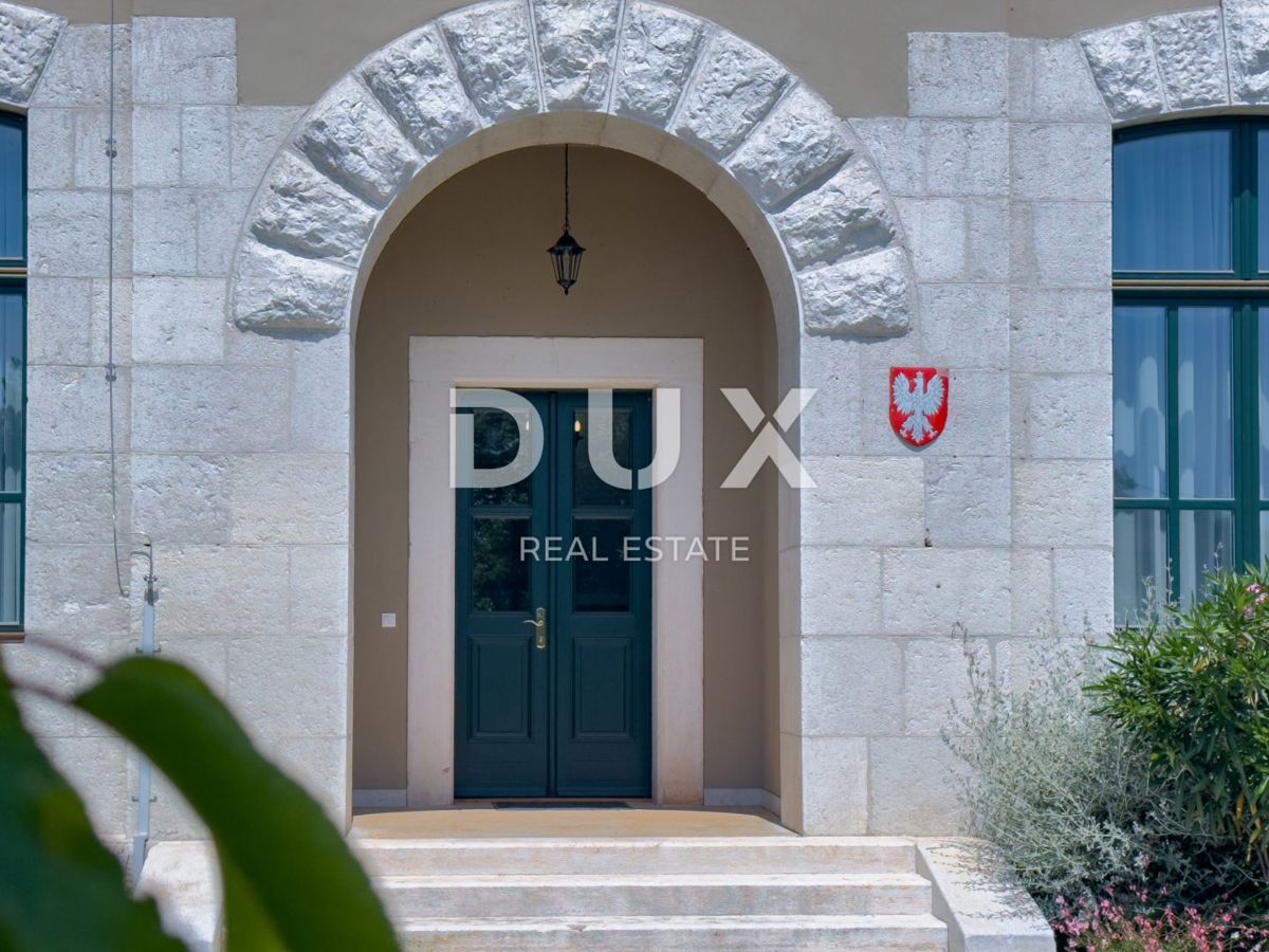 ISTRA, POREČ – Edinstvena vila z zgodovinsko dušo in italijansko eleganco