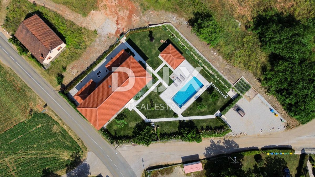ISTRA, POREČ – Edinstvena vila z zgodovinsko dušo in italijansko eleganco