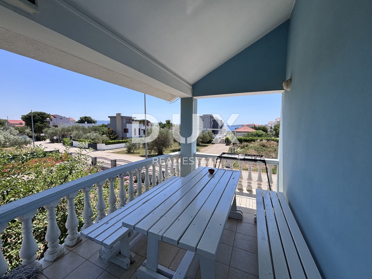ZADAR, BIBINJE - Apartmajska hiša 150 m od morja