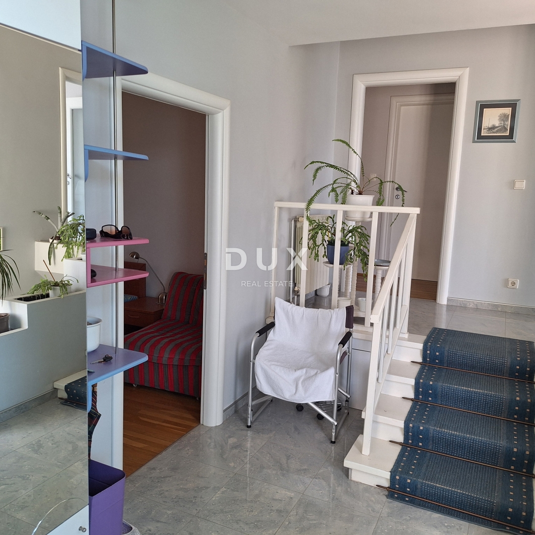 OTOK KRK, MESTO KRK - Samostojna hiša na odlični lokaciji