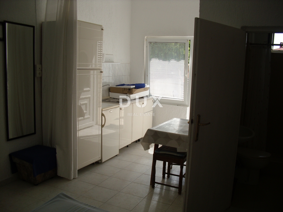 OTOK KRK, MESTO KRK - Samostojna hiša na odlični lokaciji