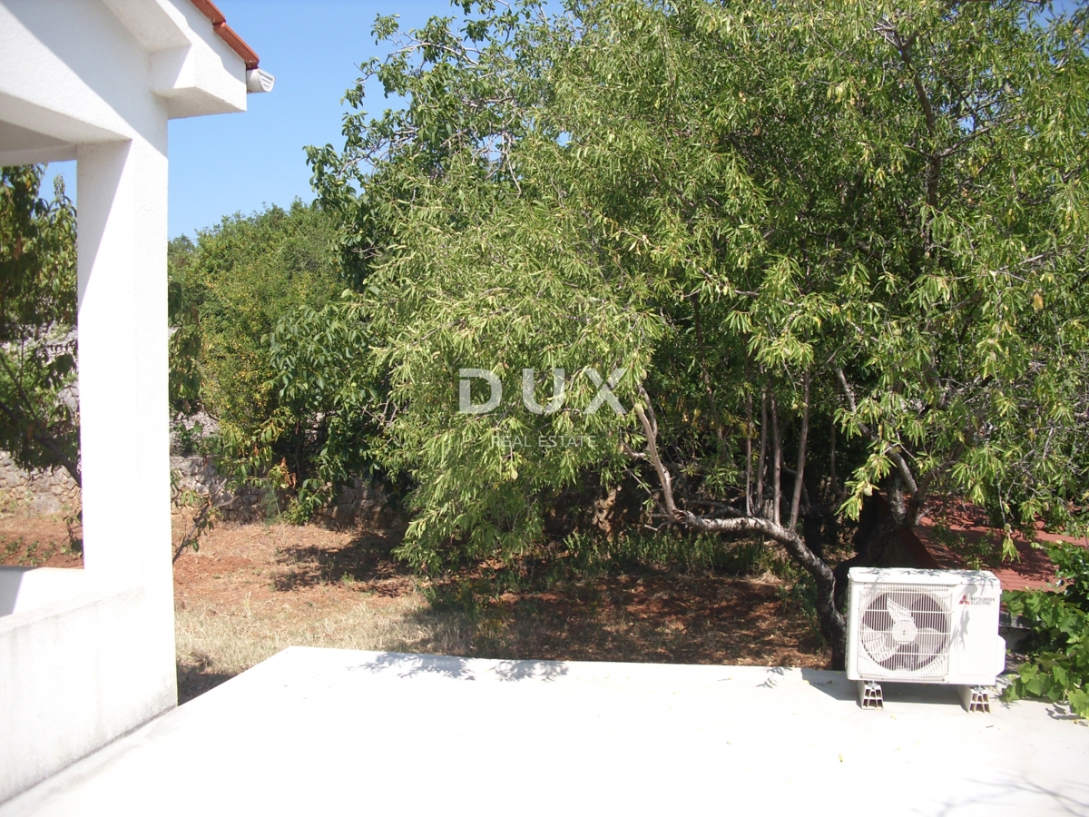 OTOK KRK, MESTO KRK - Samostojna hiša na odlični lokaciji