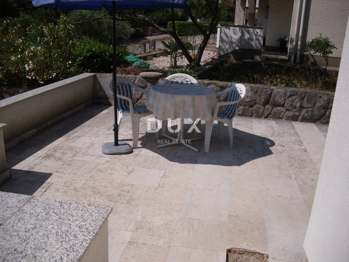 OTOK KRK, MESTO KRK - Samostojna hiša na odlični lokaciji