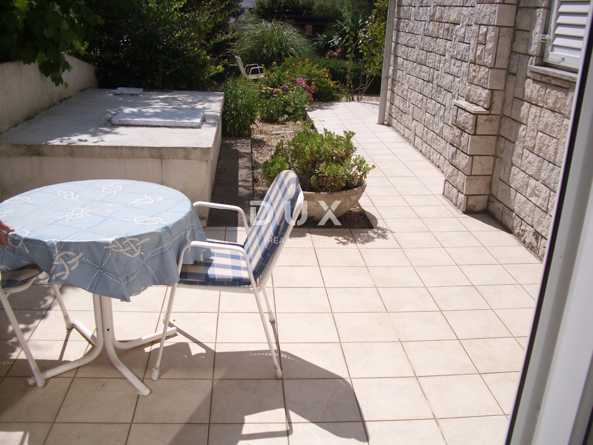 OTOK KRK, MESTO KRK - Samostojna hiša na odlični lokaciji