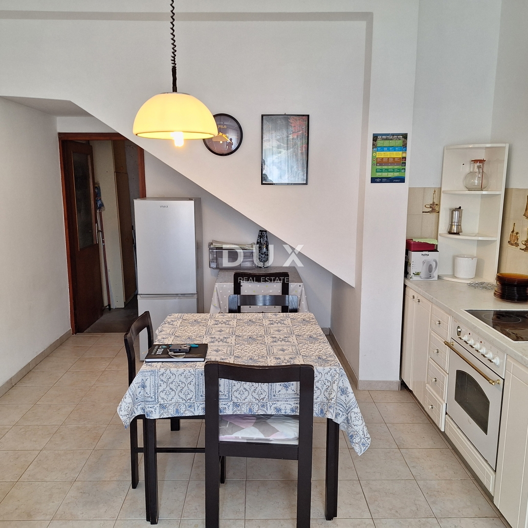 OTOK KRK, MESTO KRK - Samostojna hiša na odlični lokaciji