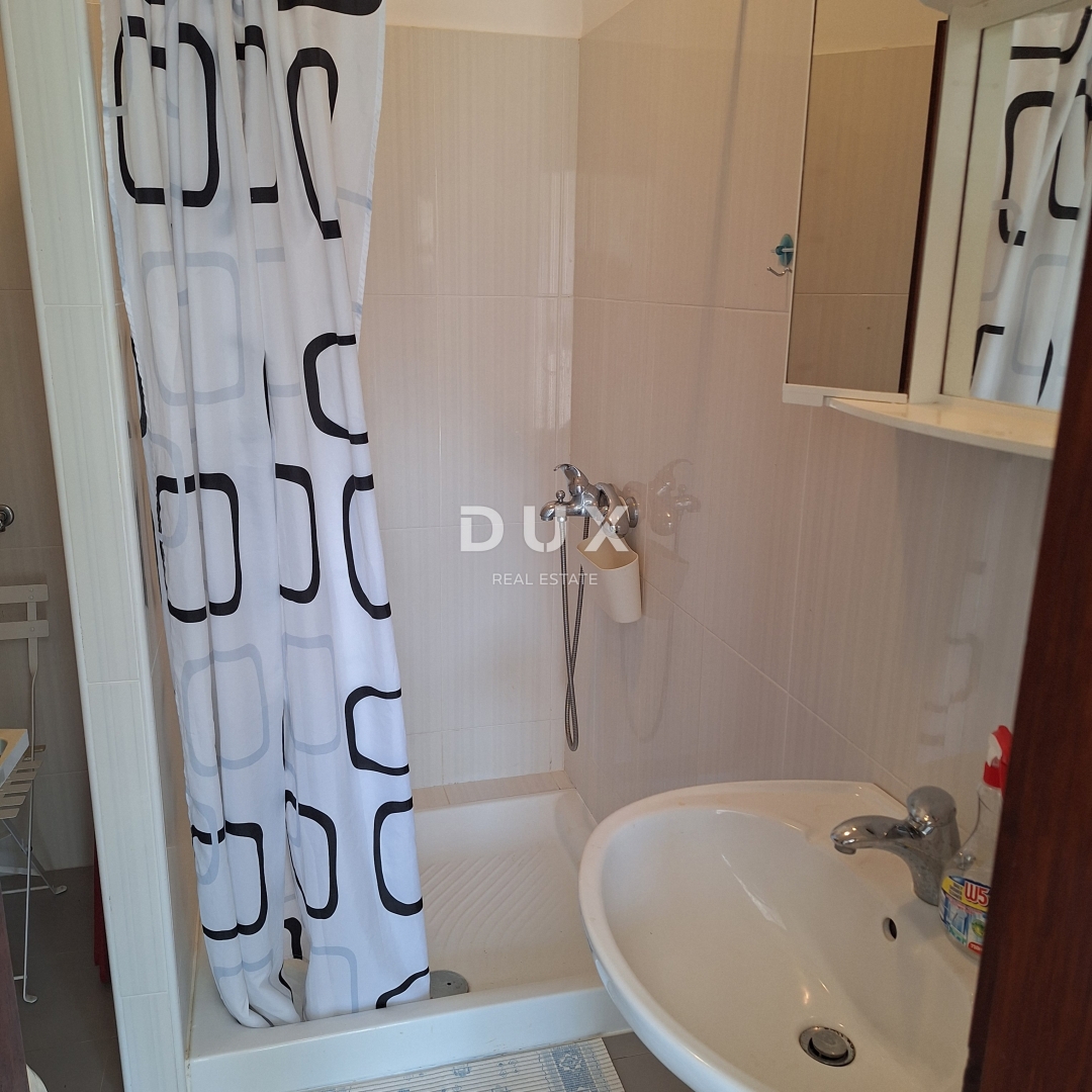 OTOK KRK, MESTO KRK - Samostojna hiša na odlični lokaciji