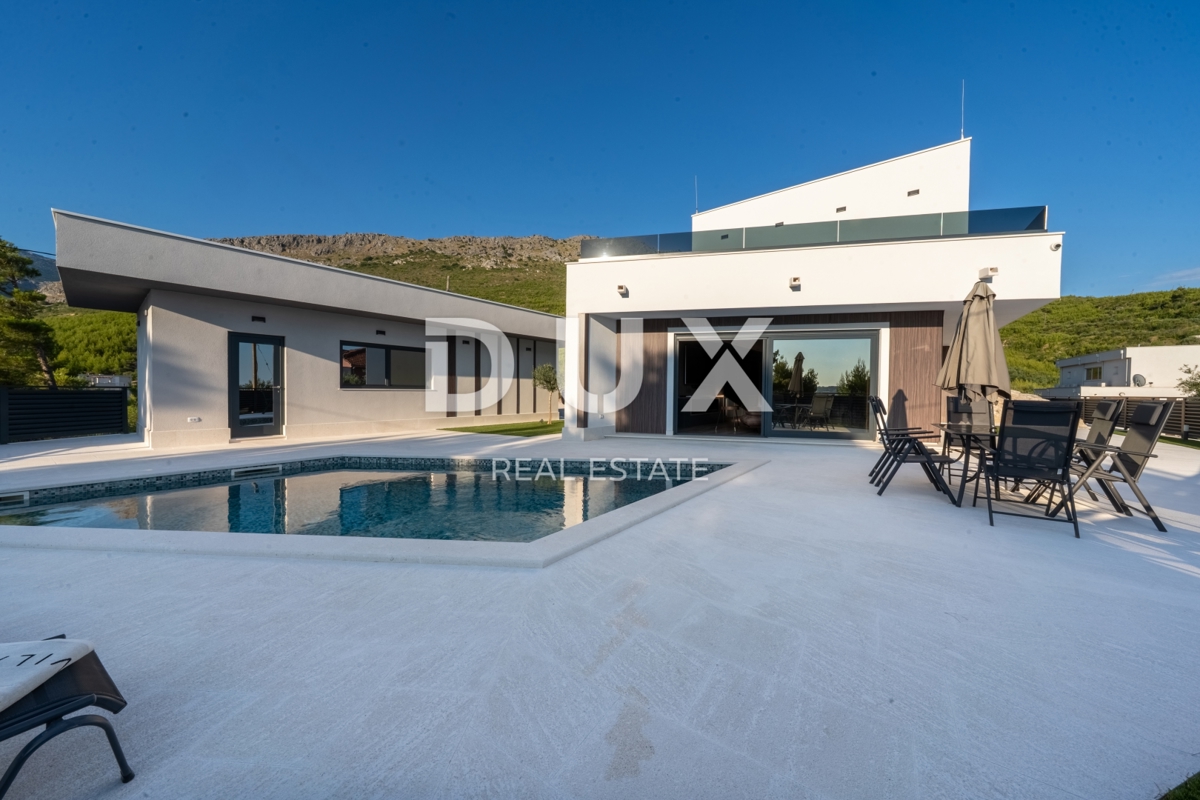 SPLIT, PODSTRANA - Luksuzna vila s čudovitim razgledom