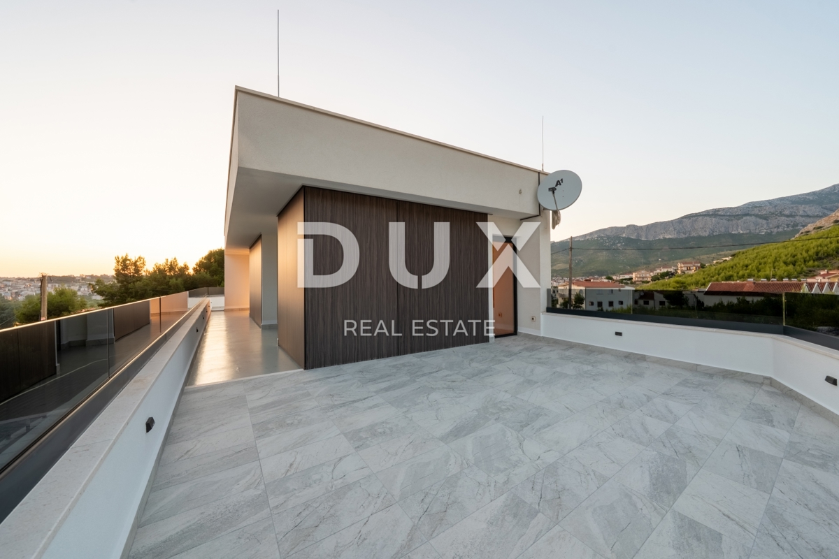 SPLIT, PODSTRANA - Luksuzna vila s čudovitim razgledom