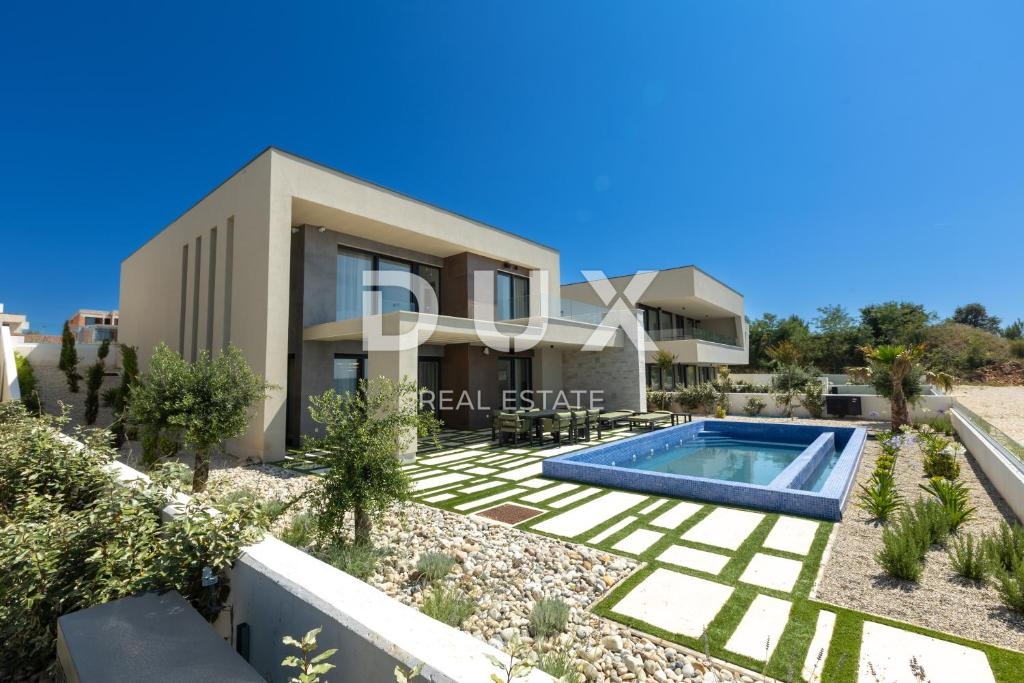 ZADAR, ZATON - vila prva vrsta do morja
