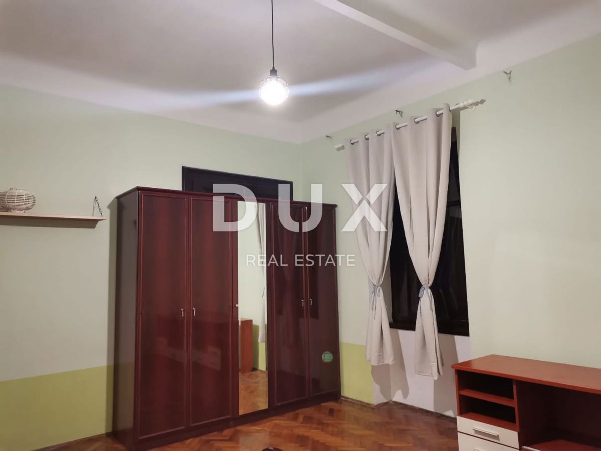 RIJEKA, CENTER - Prostorno in elegantno stanovanje z garažo v središču mesta
