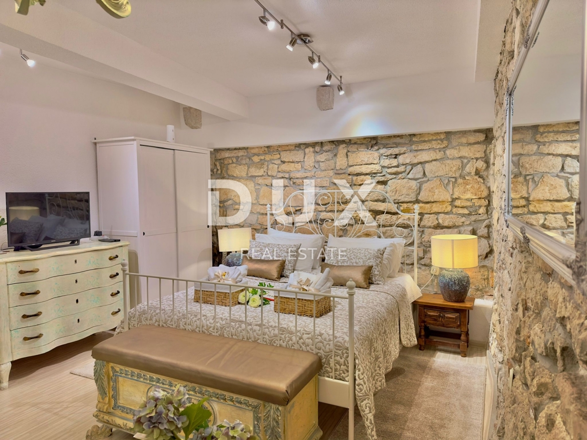 ISTRA, ROVINJ - Očarljiv studio na izjemni lokaciji!!