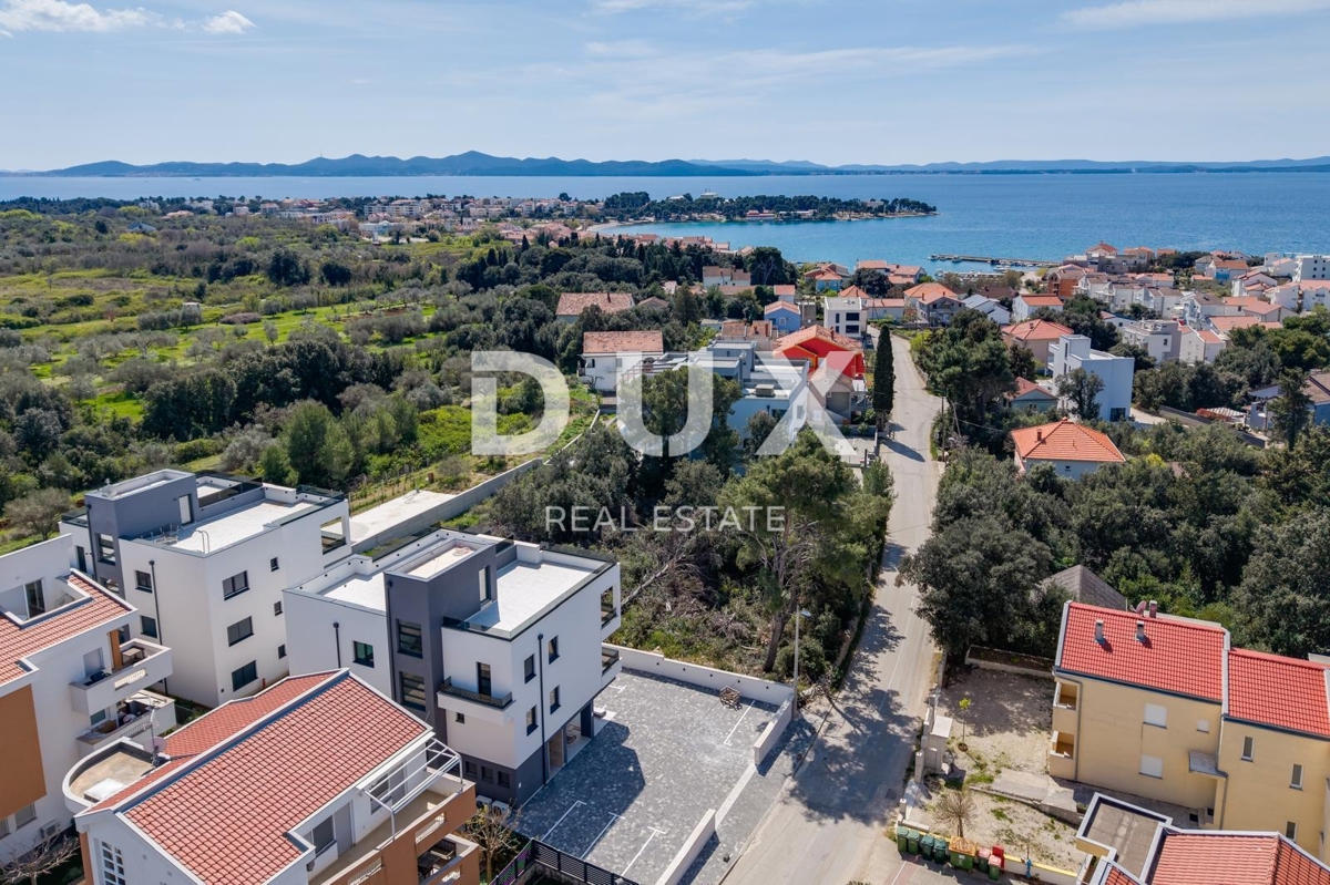 ZADAR, PETRČANE - Luksuzno penthouse stanovanje z impresivnim pogledom na morje