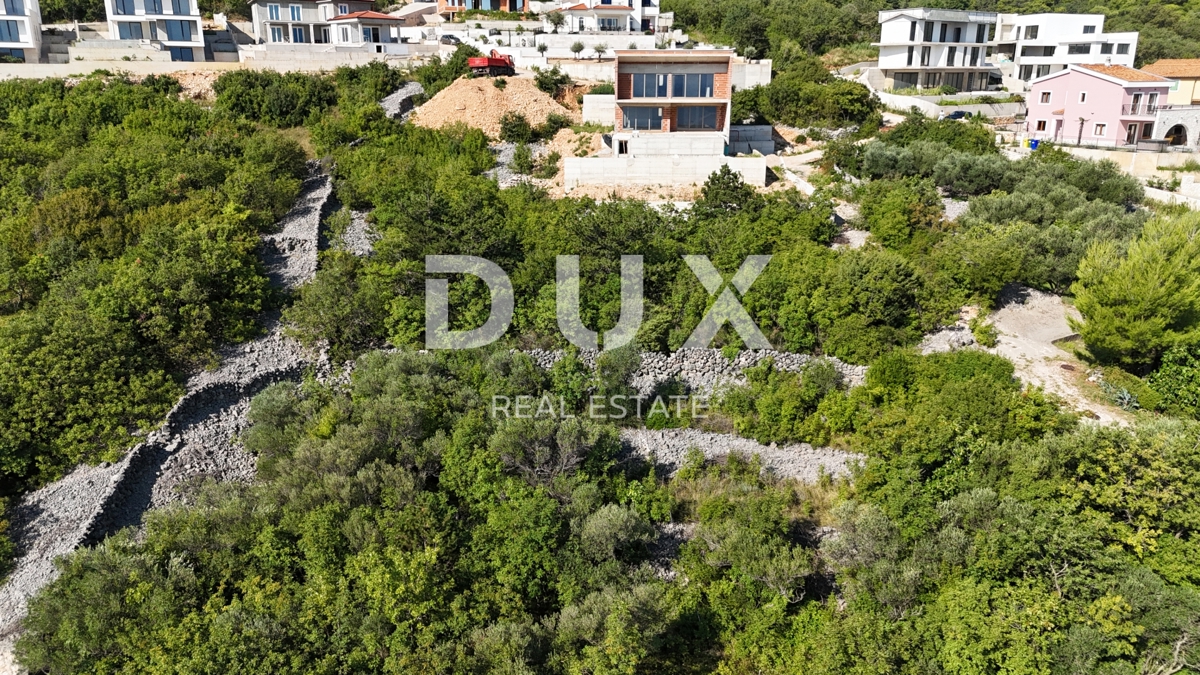 Vrbnik, 1.037m2